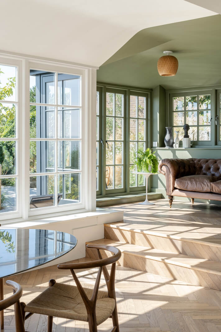 A Grand Victorian House with Modern Interiors and Channel Views 7 a0OP6000003gs3tMAA N22 webres A Grand Victorian House with Modern Interiors and Channel Views