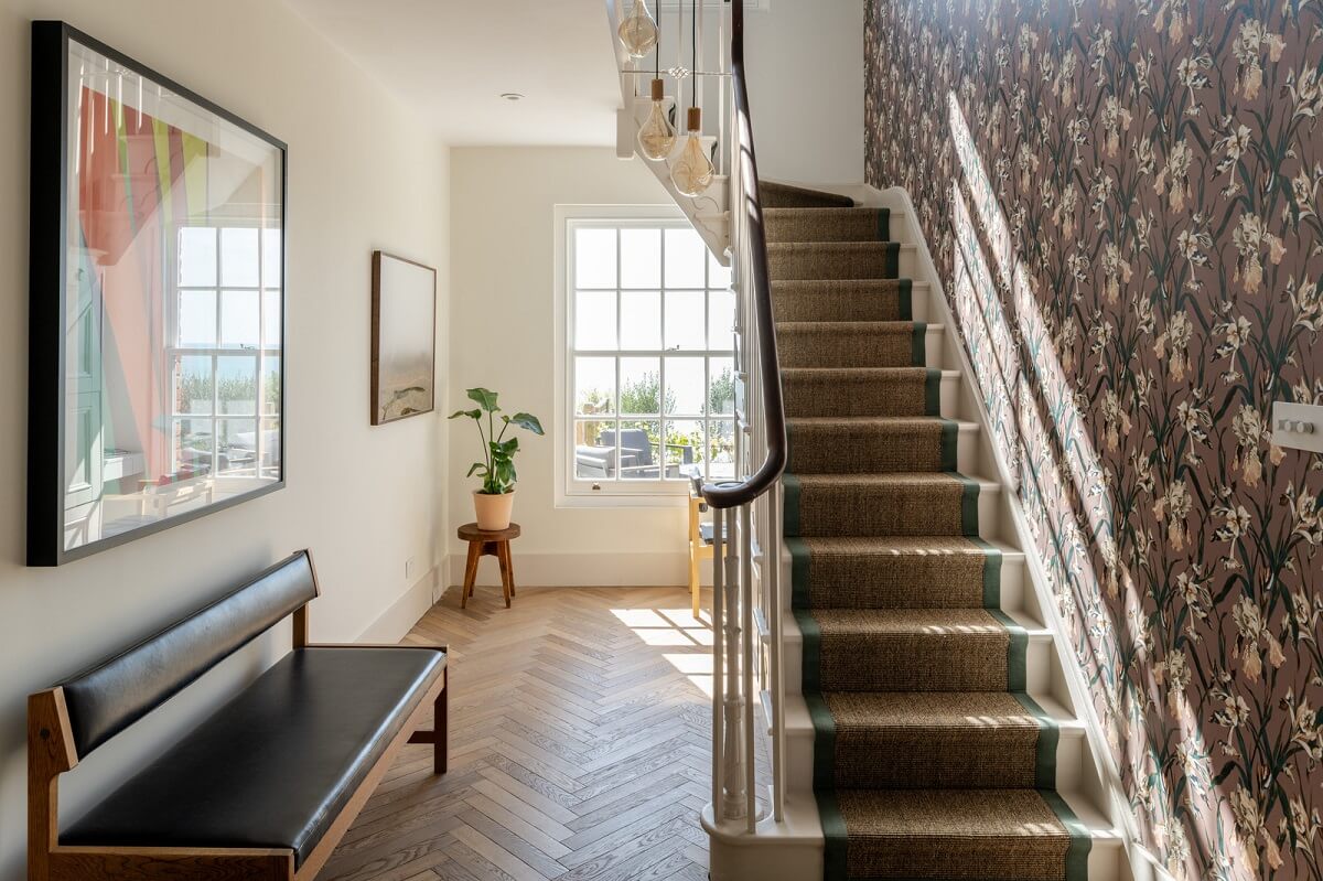 A Grand Victorian House with Modern Interiors and Channel Views 12 a0OP6000003gs3tMAA N46 webres A Grand Victorian House with Modern Interiors and Channel Views