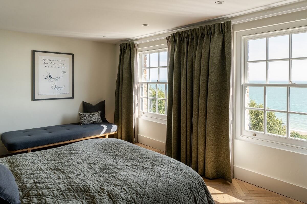 A Grand Victorian House with Modern Interiors and Channel Views 14 a0OP6000003gs3tMAA N69 webres A Grand Victorian House with Modern Interiors and Channel Views