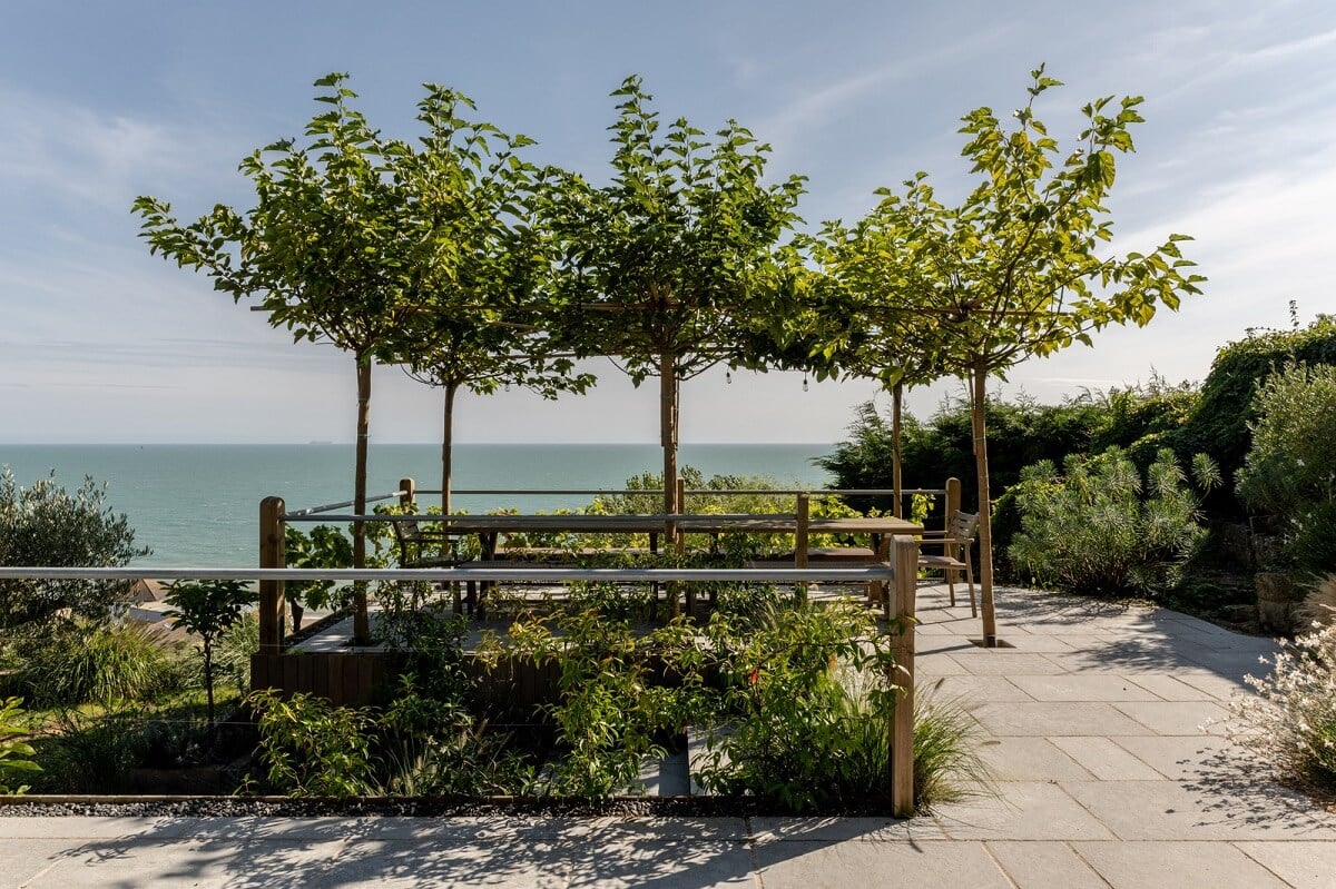 A Grand Victorian House with Modern Interiors and Channel Views 23 a0OP6000003gs3tMAA N82 webres A Grand Victorian House with Modern Interiors and Channel Views
