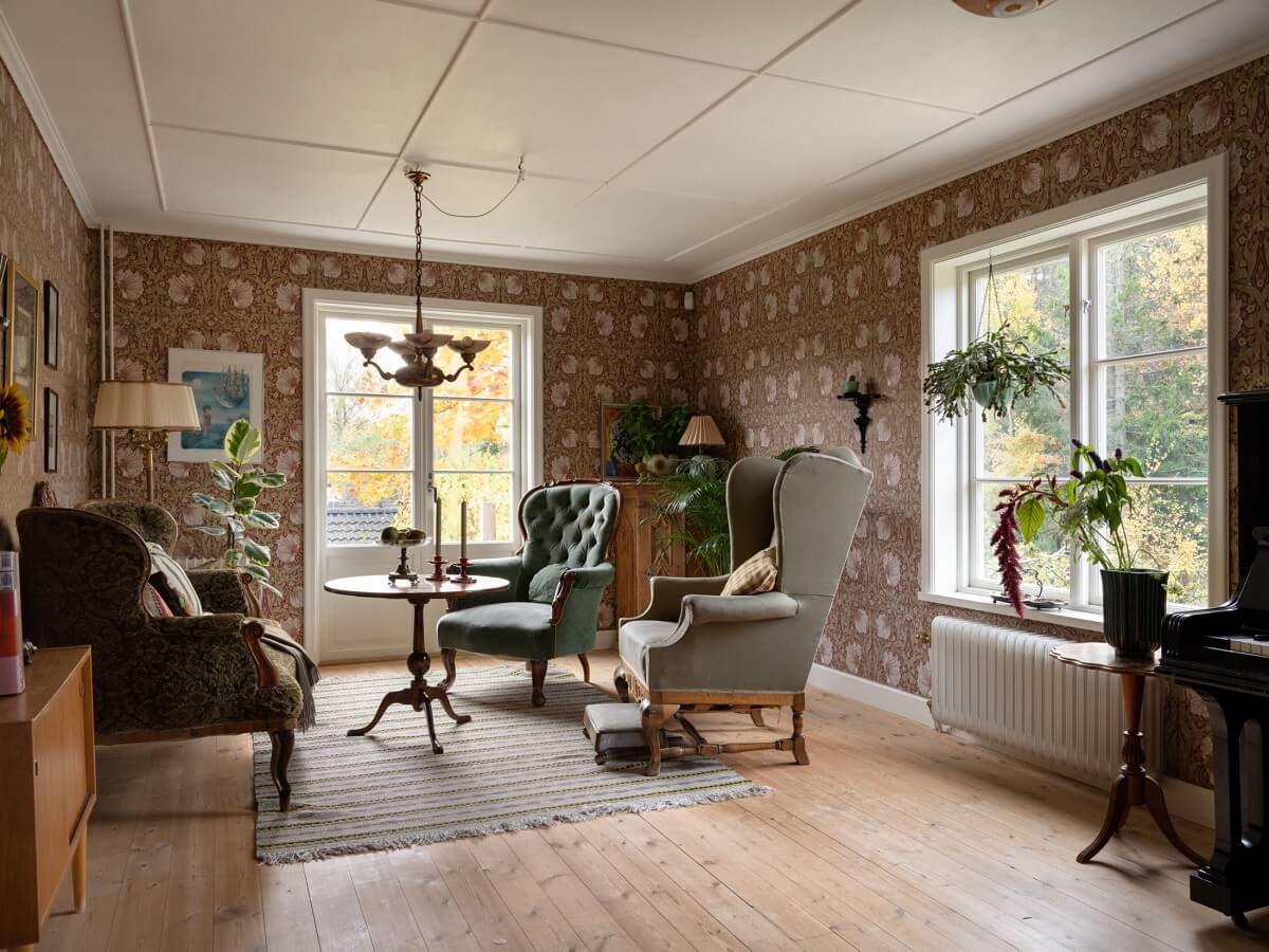 A 1930s Green-Painted Wooden Family Home in Sweden 8 antique living room with william morris wallpaper