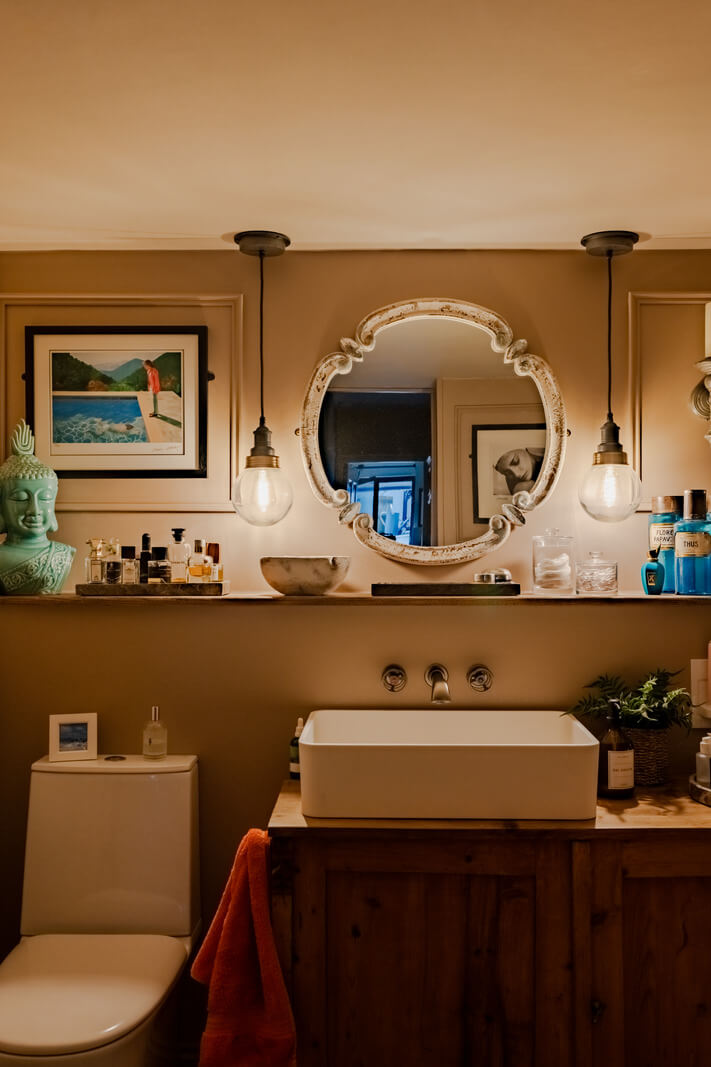 Eclectic Interiors in a Historic Bristol Apartment 20 bathroom
