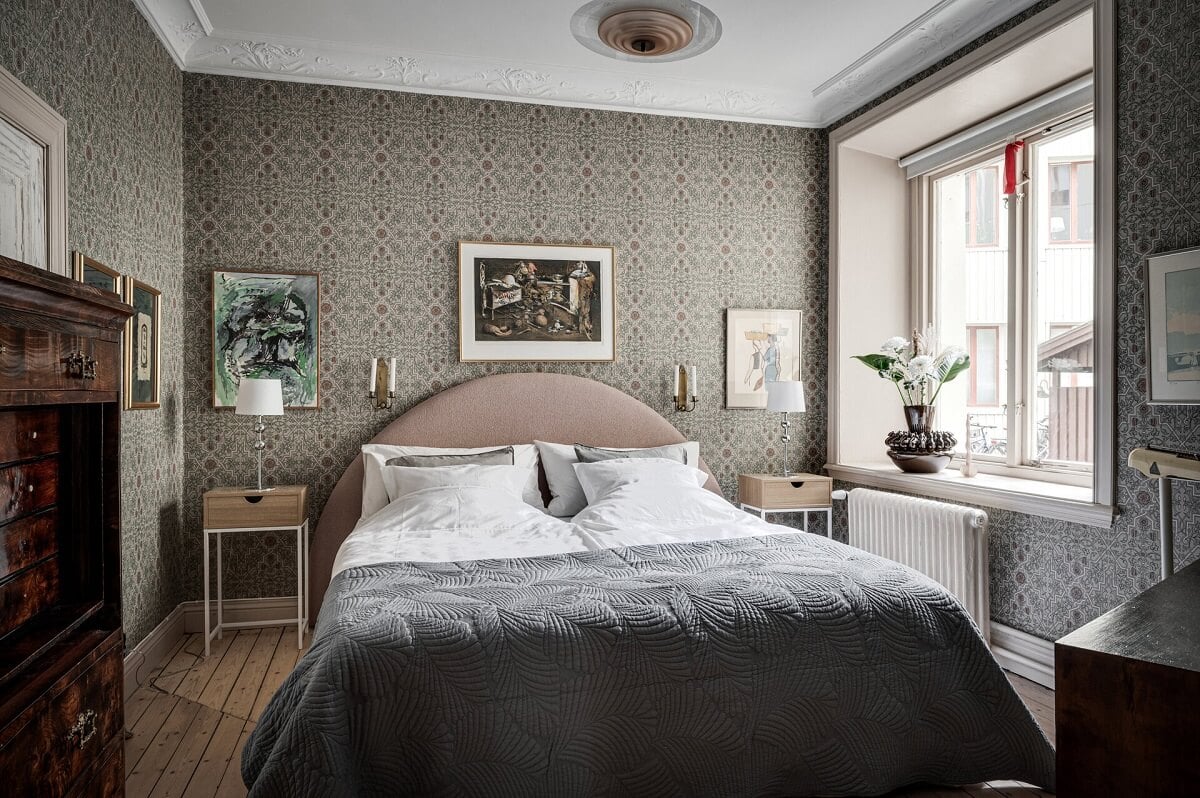 A Stately Apartment with Period Details and Wallpapers 13 bedroom-round-headboard-wallpaper.