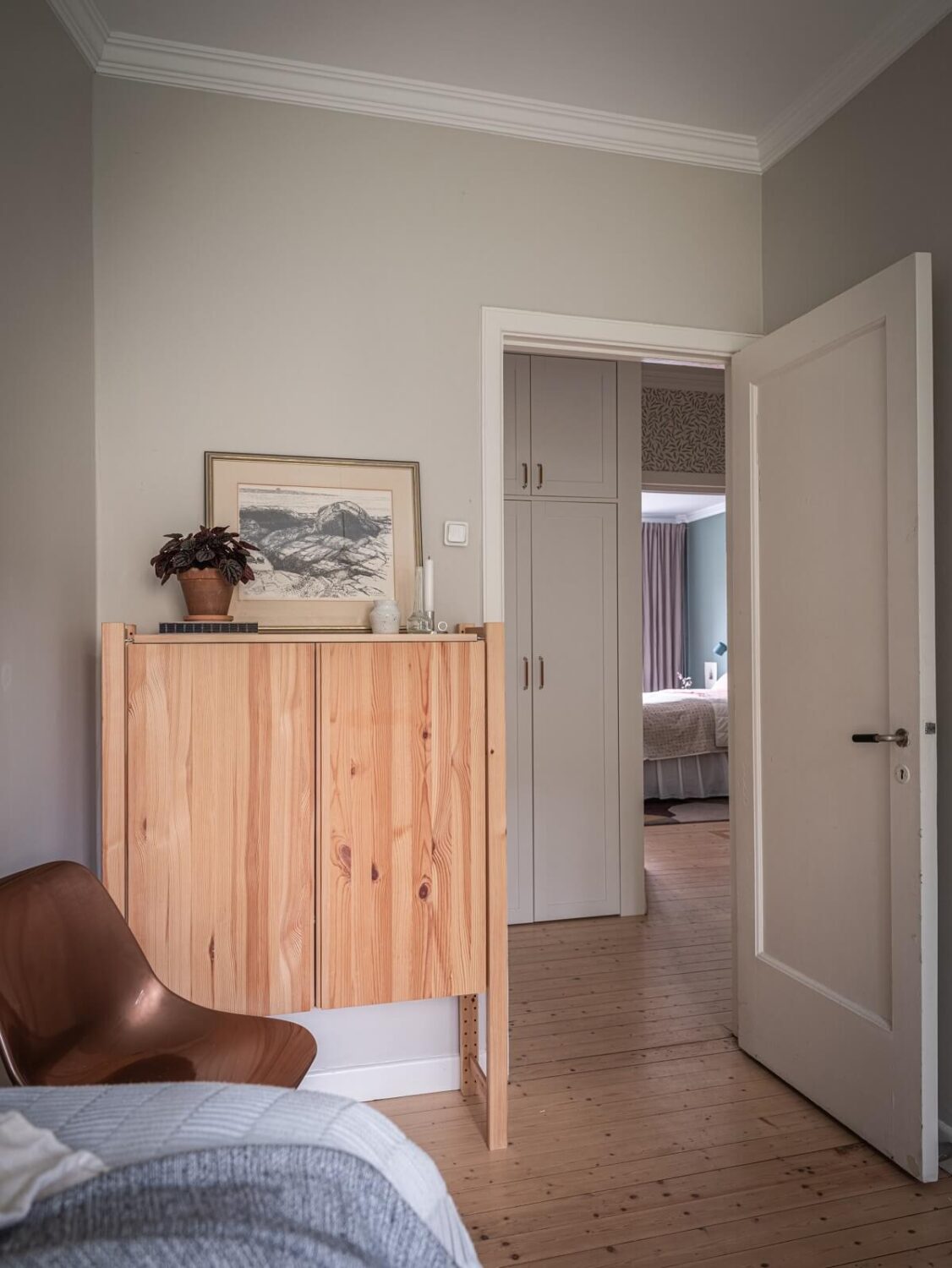 A 1930s Apartment with Gray Rooms and Period Features 16 bedroom with light gray walls