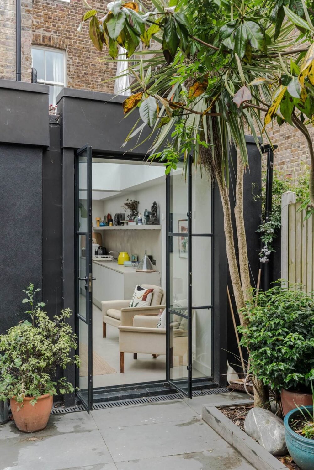 A Bright Extended and Renovated Victorian House in London 21 black extensio with crittal windows A Bright Extended and Renovated Victorian House in London
