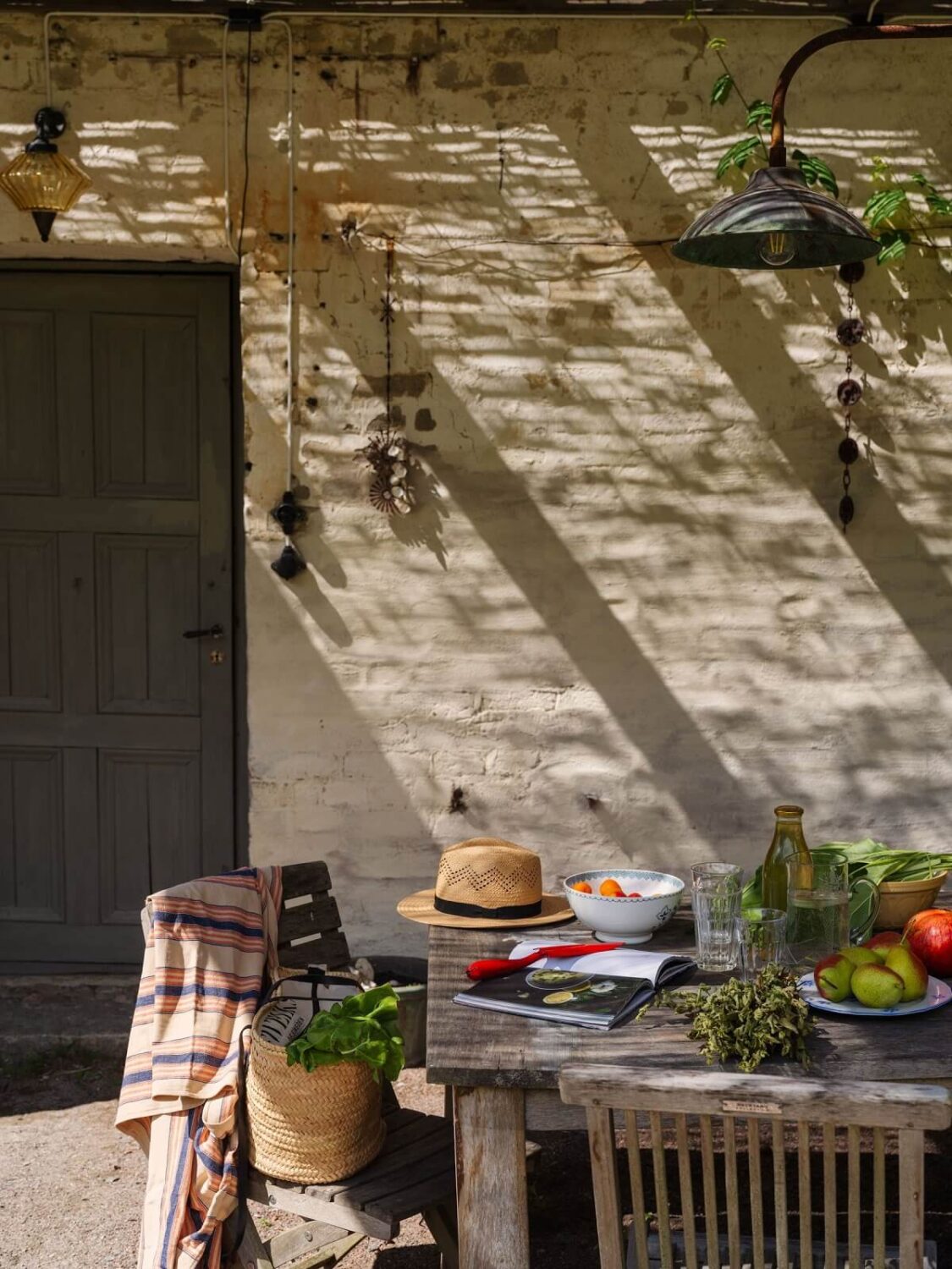 A Bohemian-Style House on the Estate of a Swedish Castle 27 dining area garden