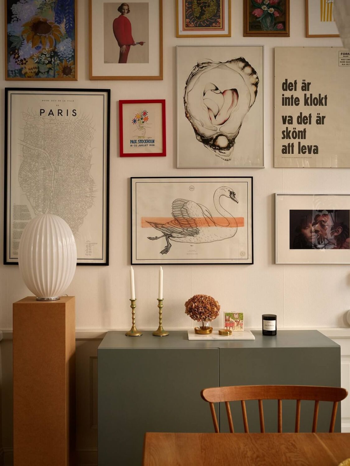 A Light Corner Apartment with 1890s Period Features 5 dining room detail