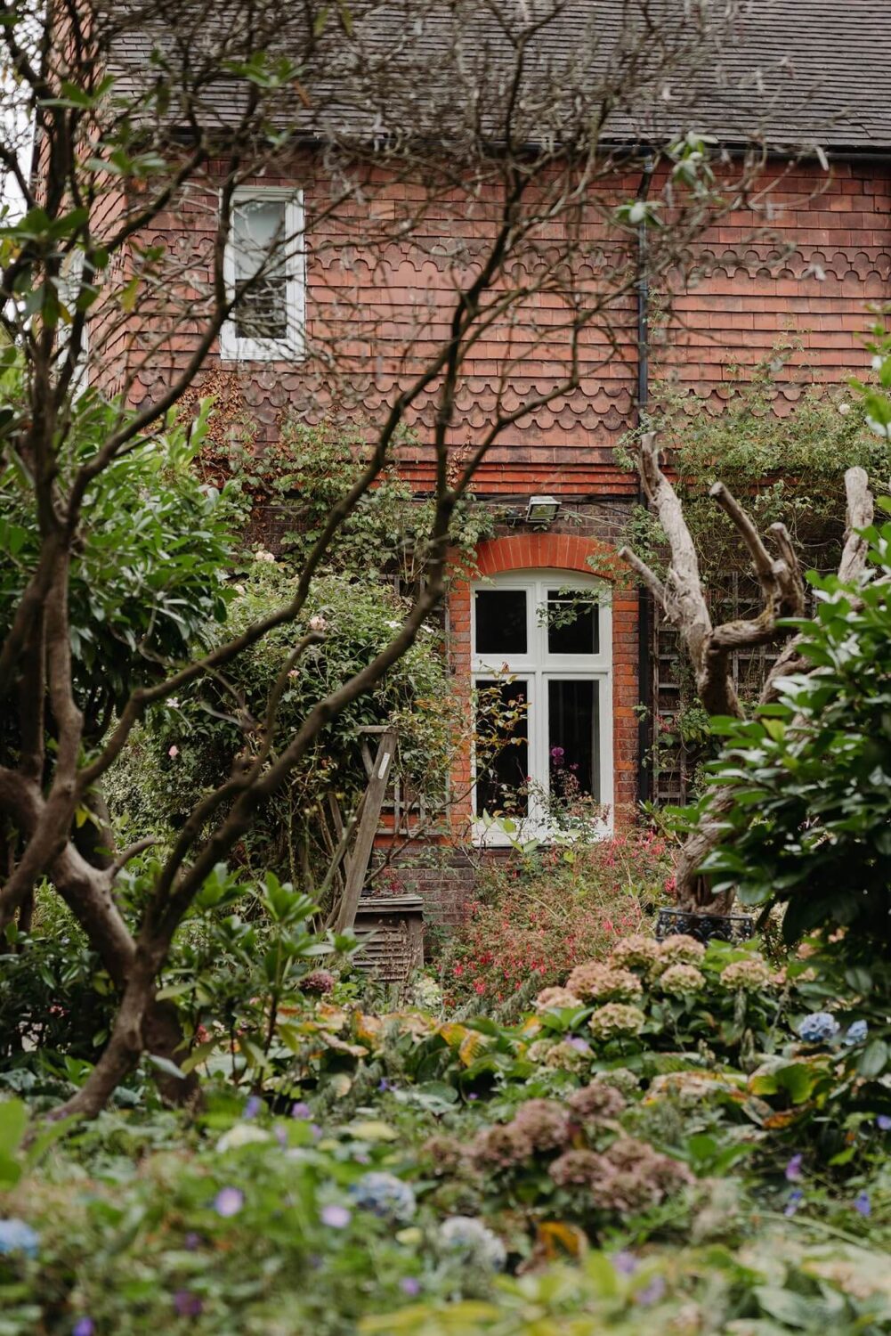 A Grand Arts and Crafts House in London 25 garden exterior
