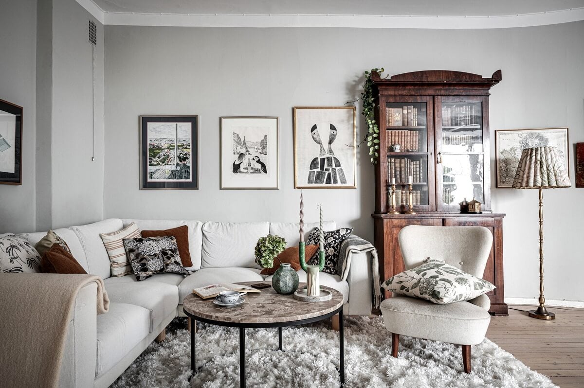 A Stately Apartment with Period Details and Wallpapers 10 gray sitting room with brown accents