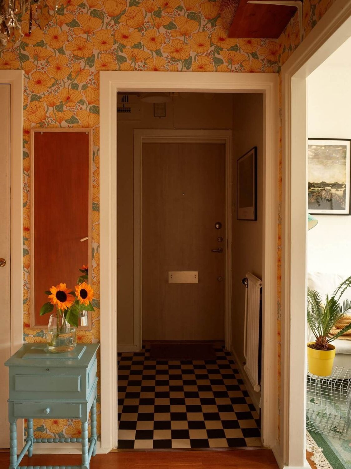 A Small 1930s Swedish Apartment with a Yellow Floral Hall 14 hall with yellow floral wallpaper A Small 1930s Swedish Apartment with a Yellow Floral Hall