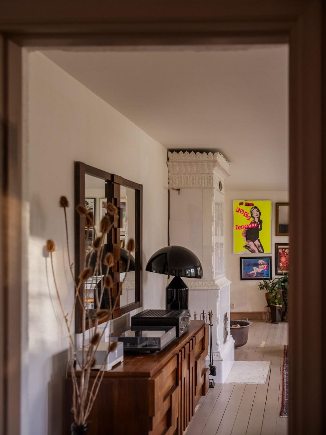 A Bohemian-Style House on the Estate of a Swedish Castle 3 living room detail
