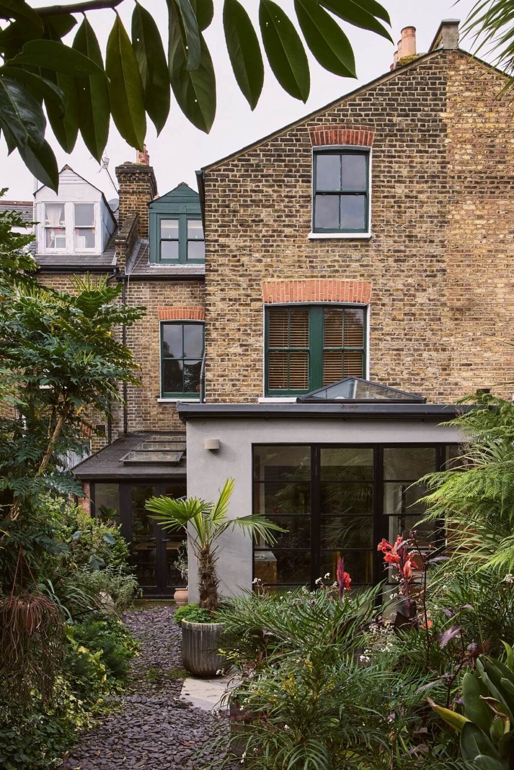 A Grand Victorian House with Many Period Features and a Lush Garden 32 lush garden and extension