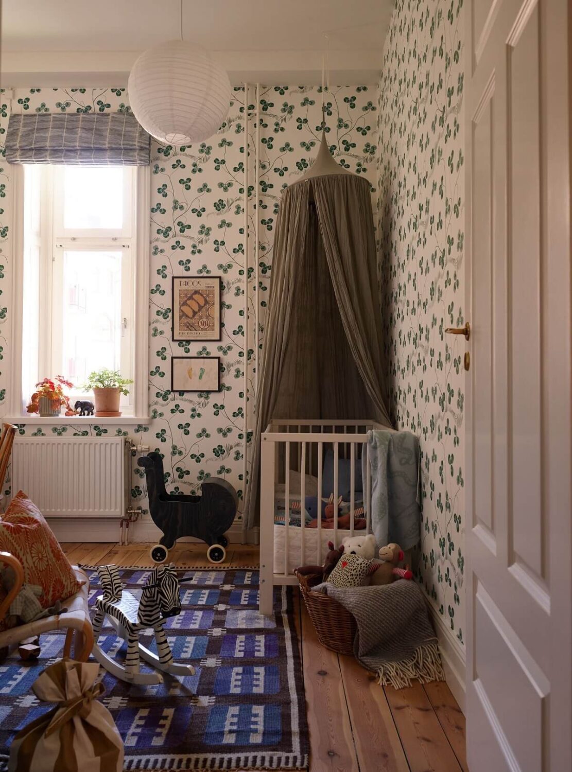 Best of 2025: Children's Rooms 7 svenskt tenn clover wallpaper nursery