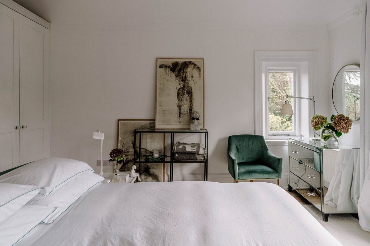 A Grand Arts and Crafts House in London 14 white bedroom