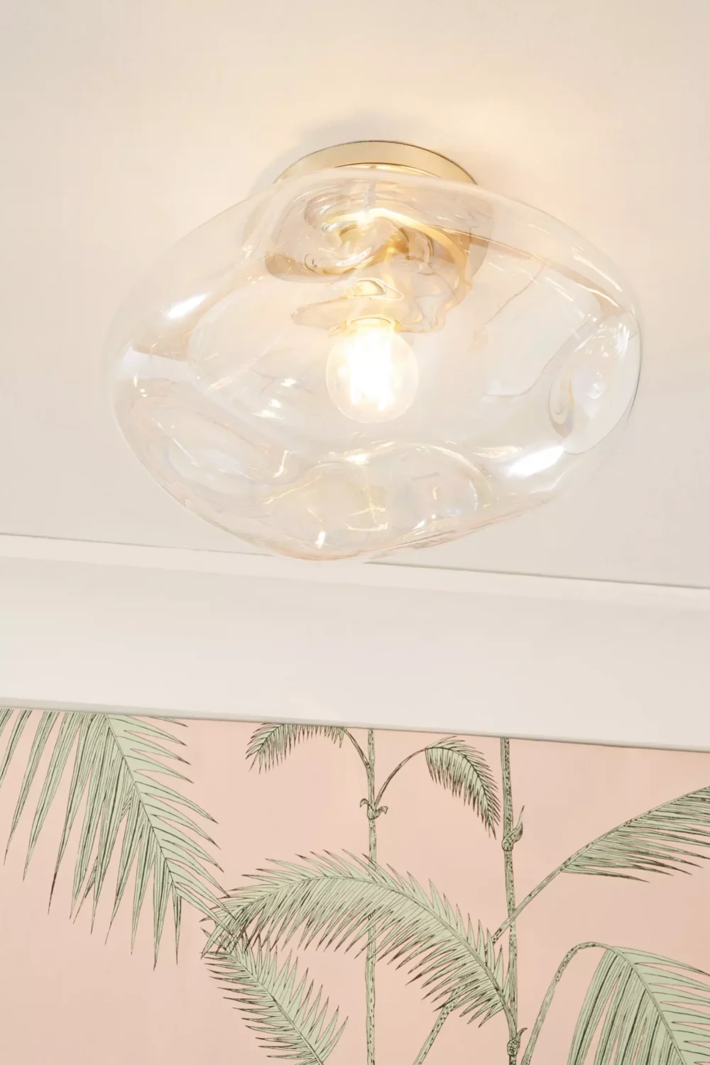 51980357 095 b 7 Simple Tricks To Make a Low Ceiling Look Taller