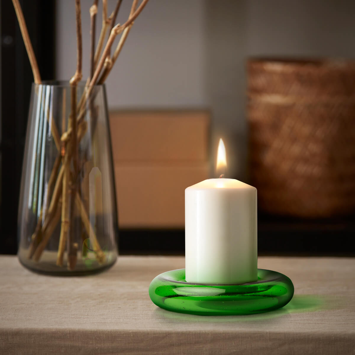 IKEA Spring Collection 2025: Colorful Textiles, Clean Designs & Home Refresh Ideas 36 IKEA_HANGBJORK_ljusfat_PE945010
