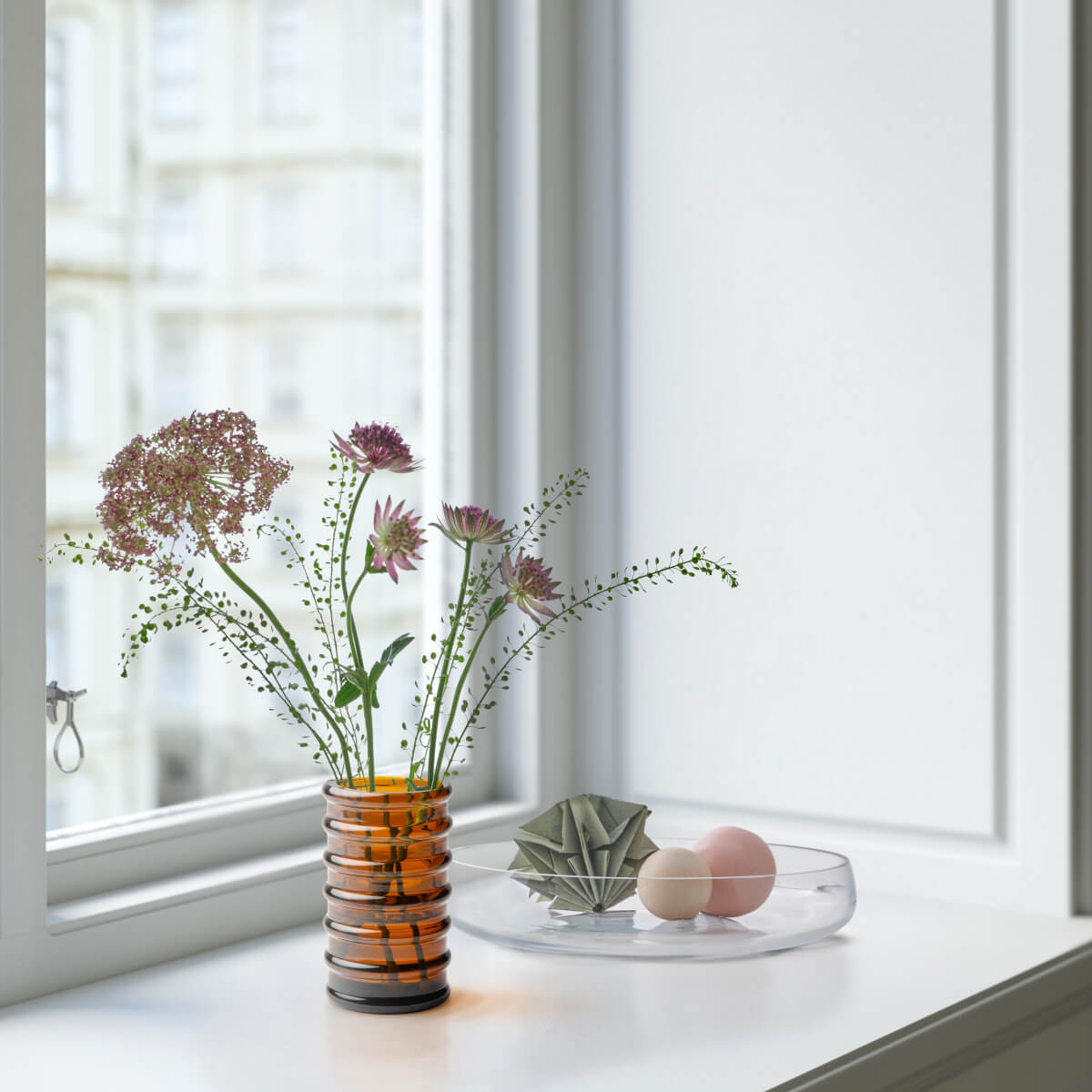 IKEA Spring Collection 2025: Colorful Textiles, Clean Designs & Home Refresh Ideas 39 IKEA_HANGBJORK_vas_PE945065