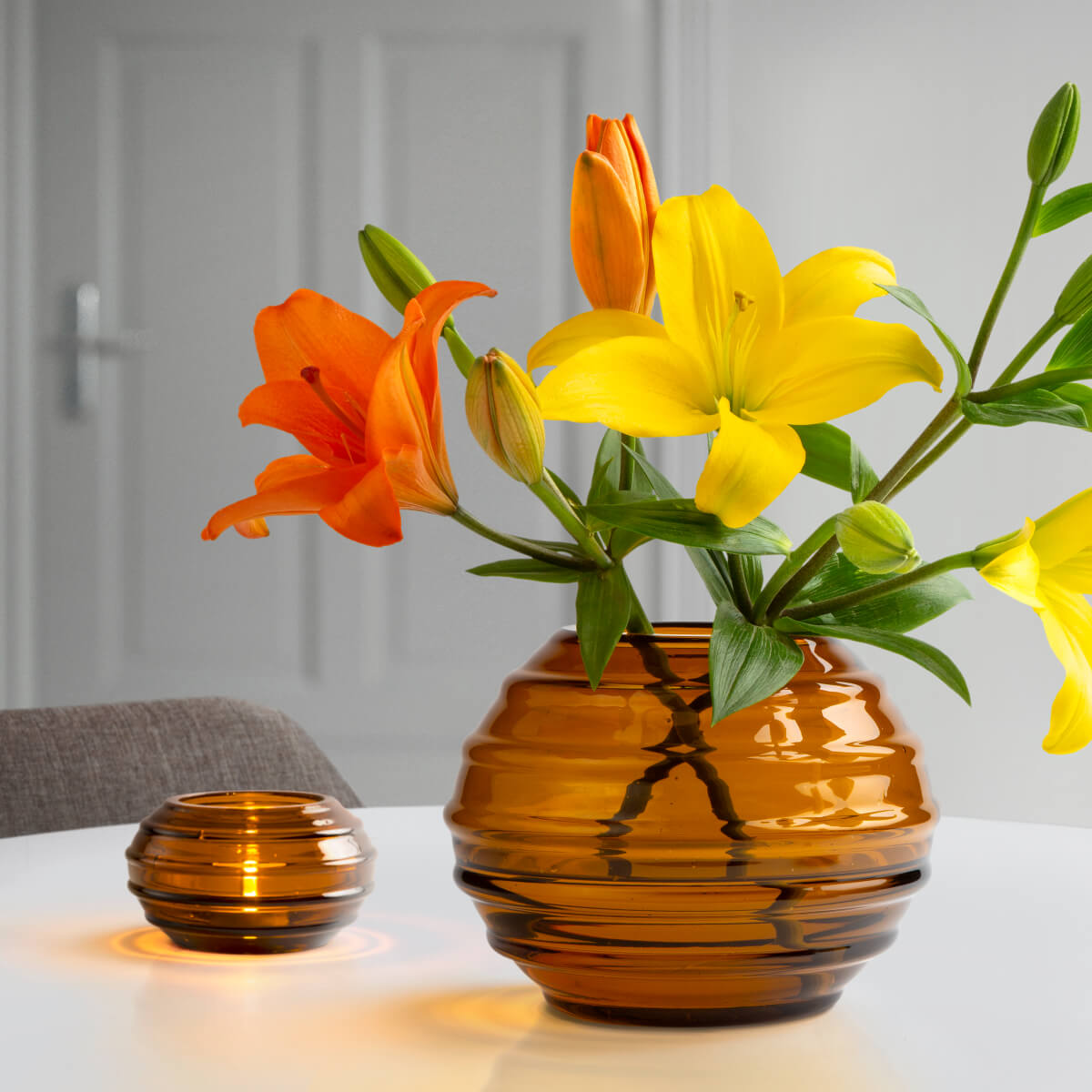IKEA Spring Collection 2025: Colorful Textiles, Clean Designs & Home Refresh Ideas 34 IKEA_HANGBJORK_vas_PE945073