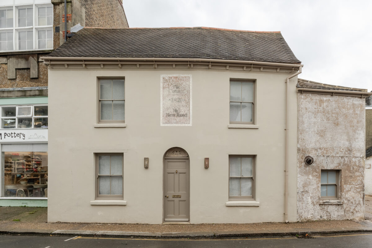 A Light Rustic Farmhouse-Style in an English Cottage 28 english cottage exterior