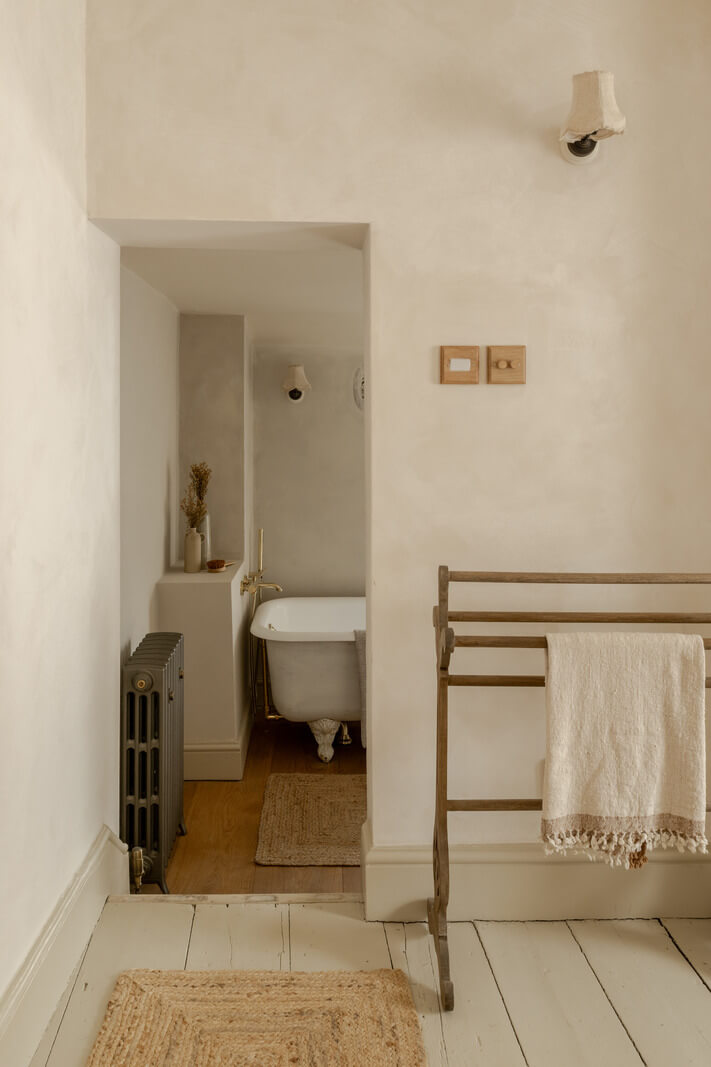 A Light Rustic Farmhouse-Style in an English Cottage 25 serene bedroom with en suite bathroom nordroom