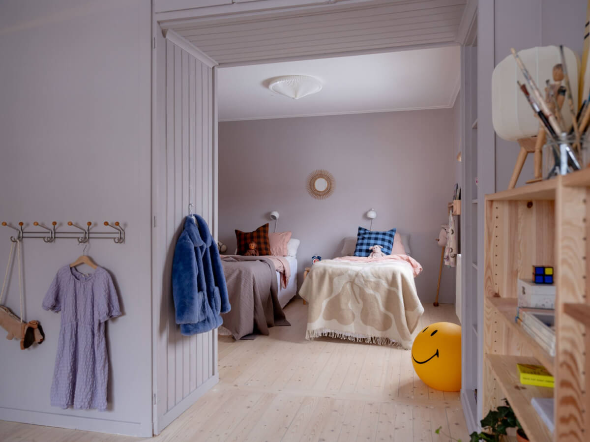 A Beautiful Midcentury Family Home South of Stockholm 20 shared childrens room
