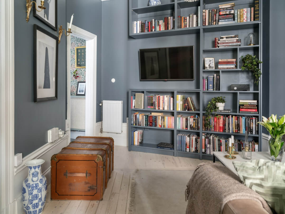 Best of 2025: Studio & Loft Apartments 13 studio apartment built in shelves nordroom