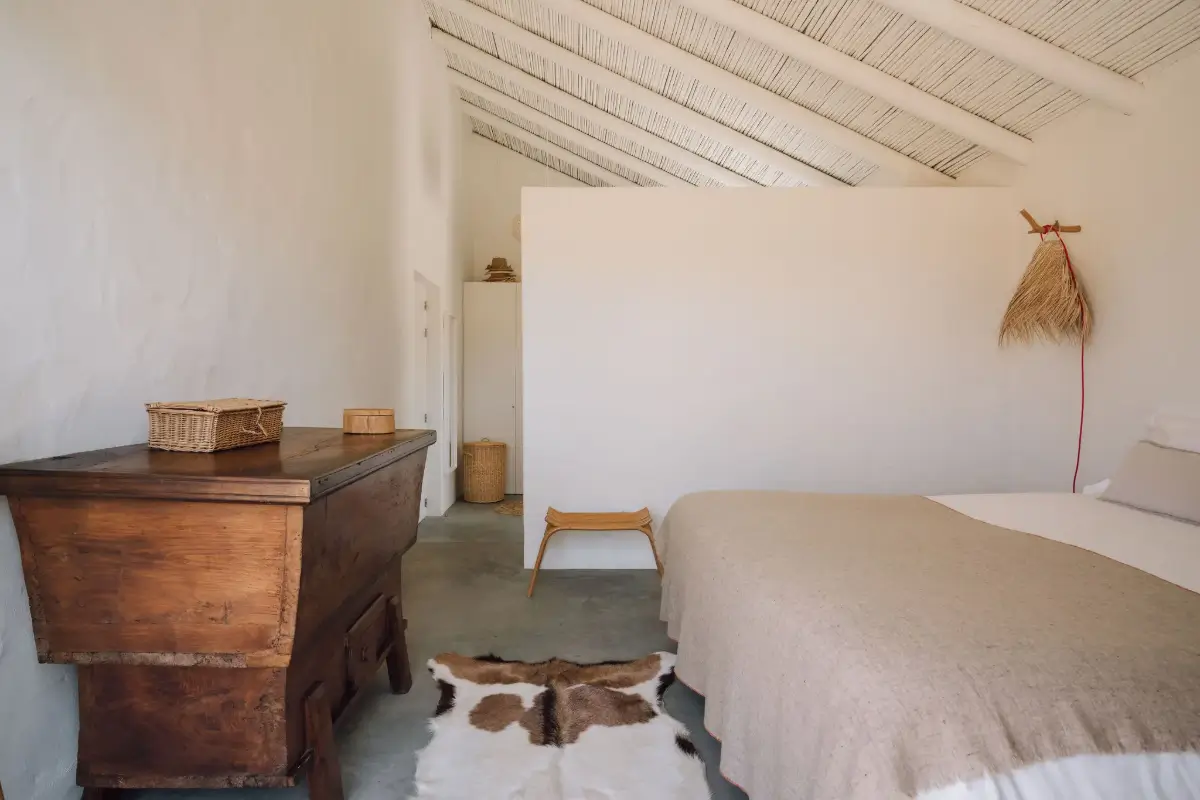 A Restored Portuguese Taipa House with Modern, Minimalistic Interiors 9 FantasticFrankAljezurLTA0403 wsrbmh A Restored Portuguese Taipa House with Modern, Minimalistic Interiors