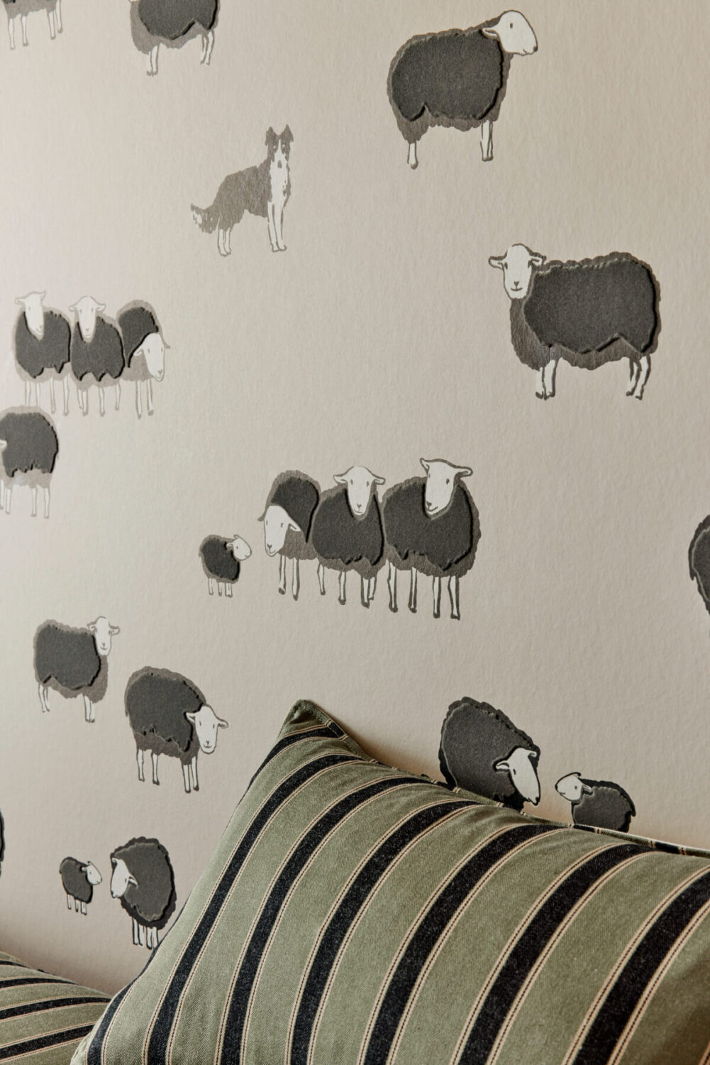 Little Greene 'Storybook Papers': A New National Trust Wallpaper Collection 3 Little Greene National Trust wallpaper Collection Nip and Lassie - Slaked Lime Dark - Cameo