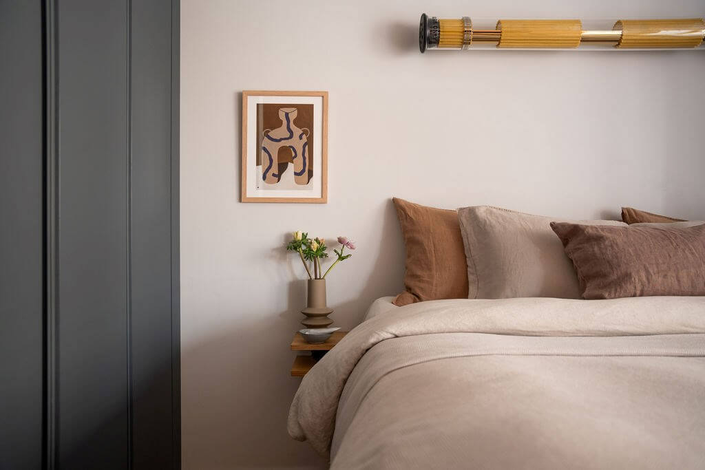 A Loft with High Ceilings and Large Windows in an Exclusive Stockholm Building 14 bedroom earthy textiles