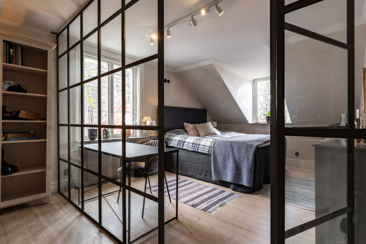 A Renovated 19th-Century Villa on Gotland 23 bedroom steel framed wall