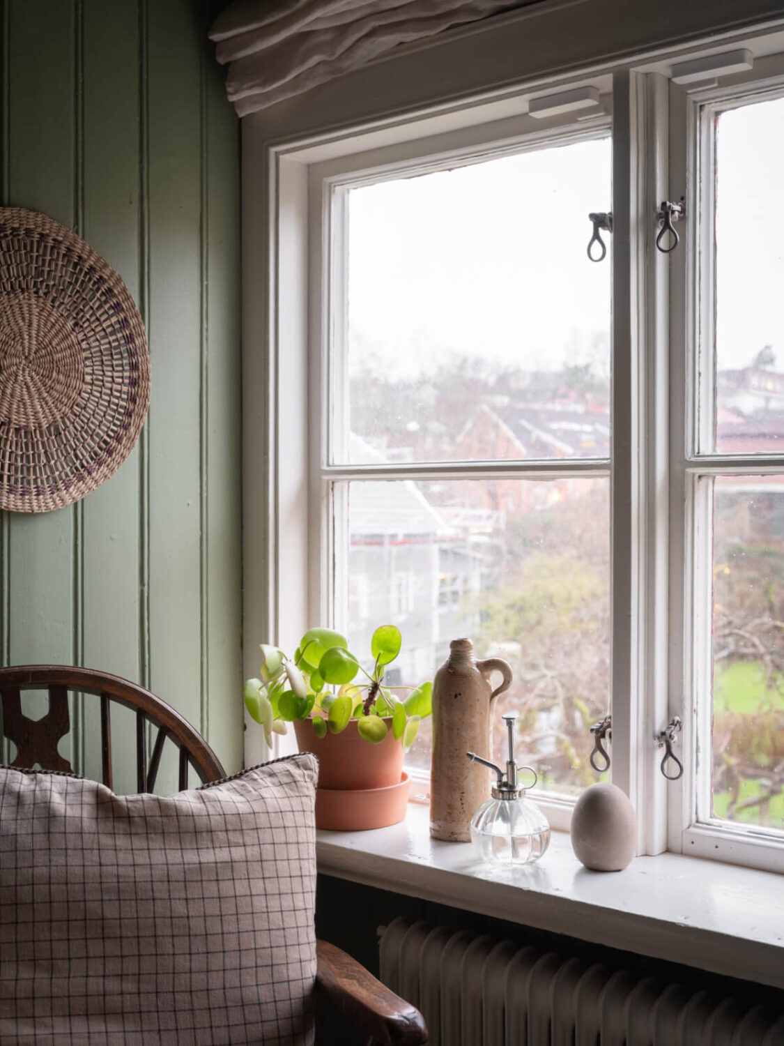 A Carefully Renovated Family Home in Sweden 28 bedroom window