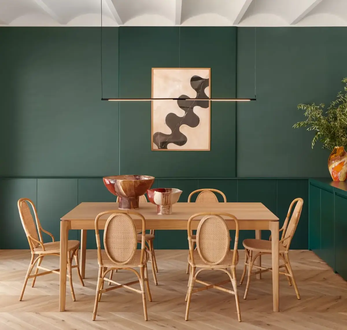 A Modern Barcelona Apartment with a Pink Bathroom 9 dining room