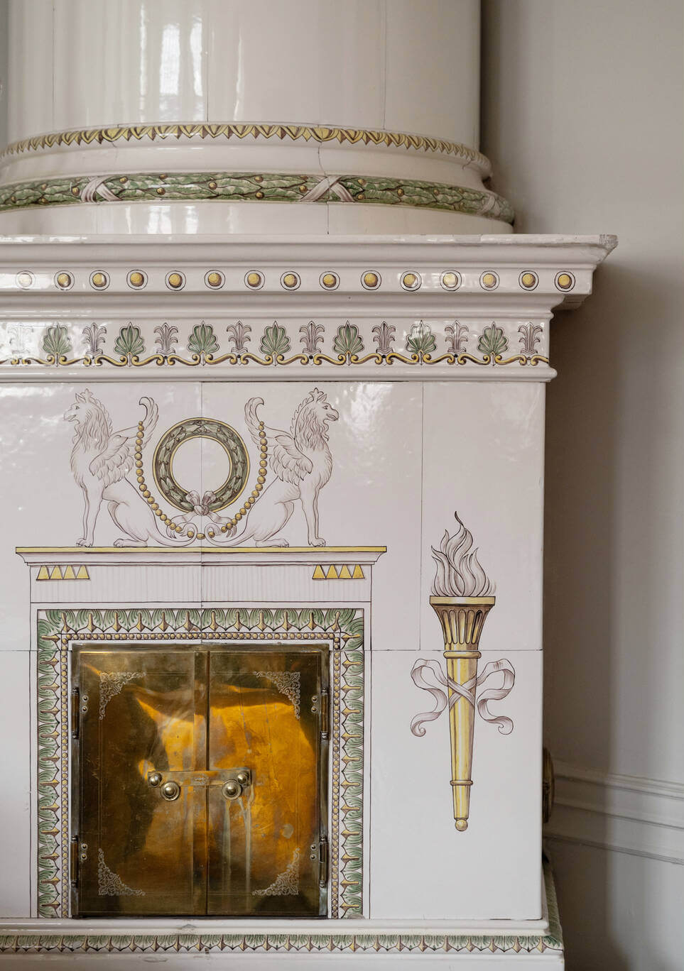 Beautiful Period Features in a One-Bedroom Stockholm Apartment 3 fireplace detail