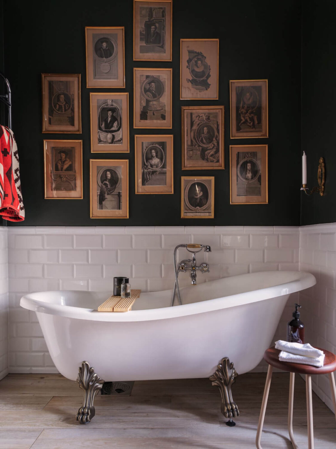 A Beautiful Turn-of-the-Century Family Home in Sweden 39 freestanding bath vintage art