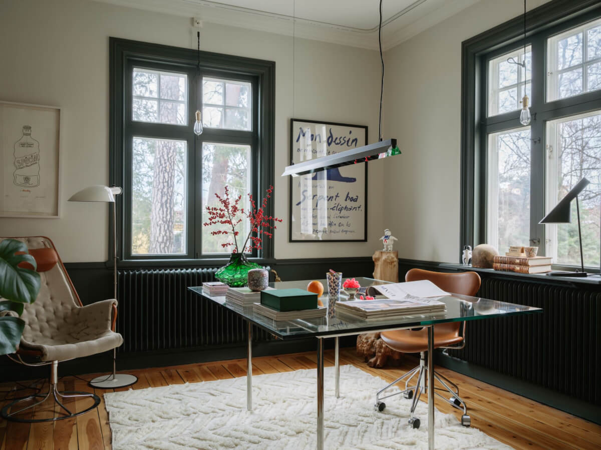 A Beautiful Turn-of-the-Century Family Home in Sweden 24 home office glass desk