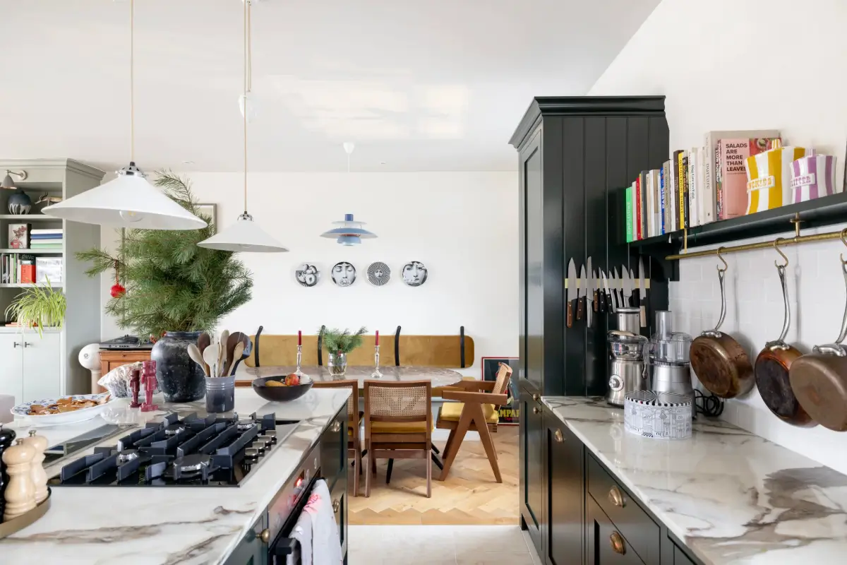 A Beautiful Duplex Apartment in a Notting Hill Townhouse 11 kitchen with large dining table with bench