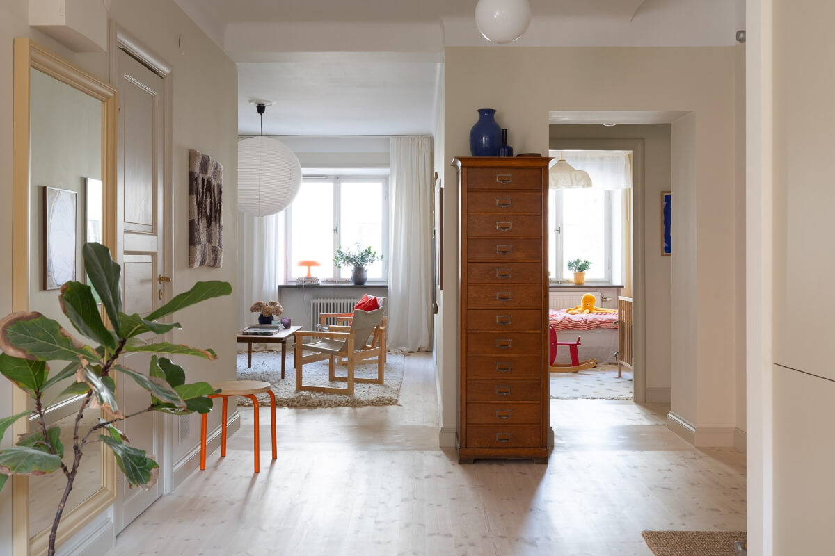 Modern Interiors in a Bright 1930s Apartment in Sweden 14 large open hall