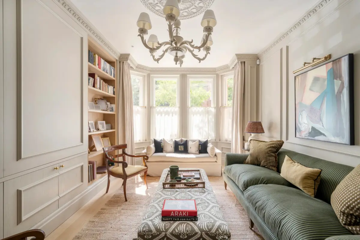 A Timeless Energy-Efficient Victorian Townhouse in Bedford Park 1 living room bay window ceiling ornaments