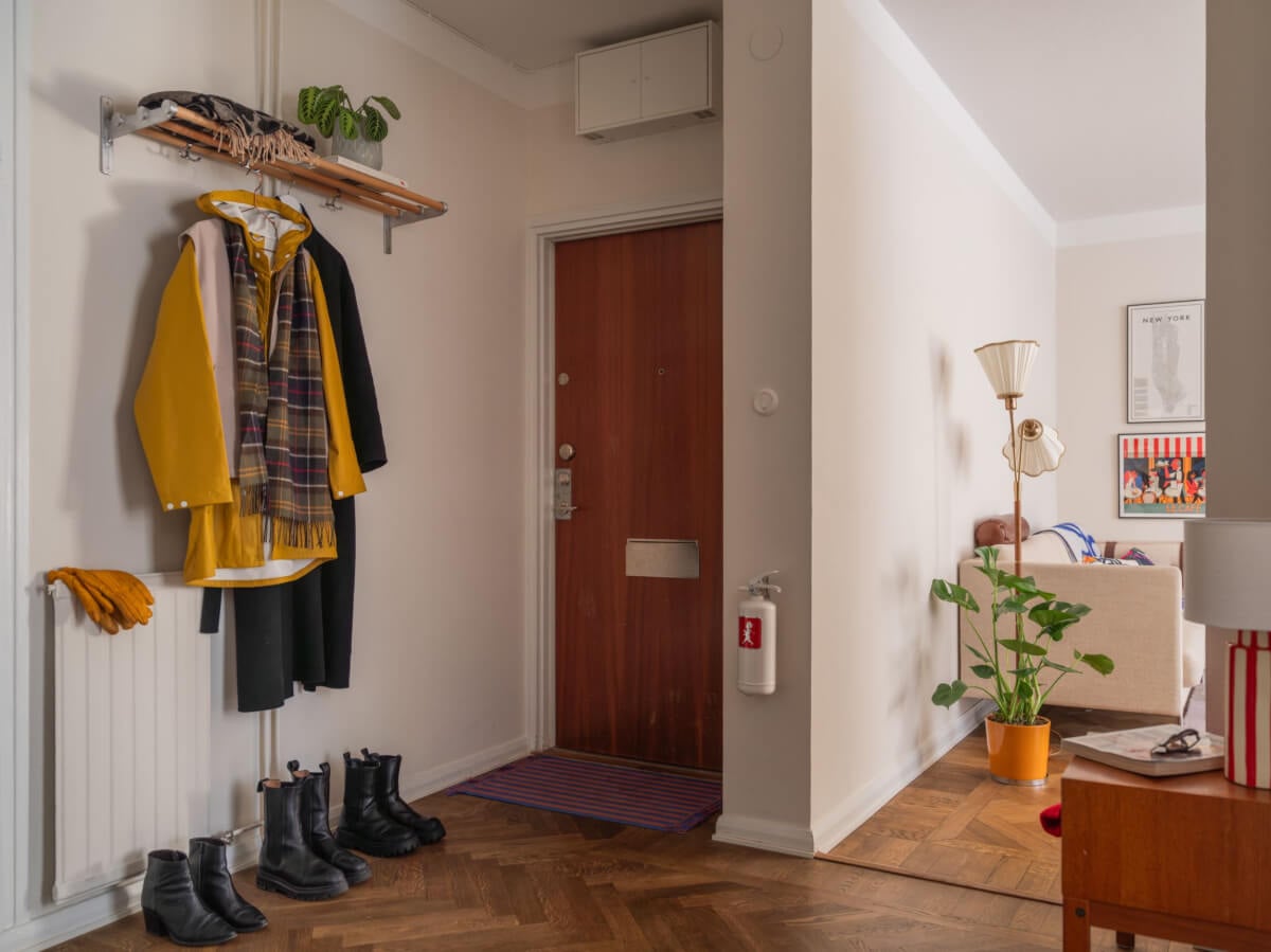 A Light, Renovated Two-Bedroom Apartment in Stockholm 23 open hall parquet floor