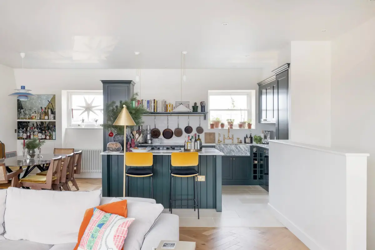 A Beautiful Duplex Apartment in a Notting Hill Townhouse 9 open plan kitchen living room
