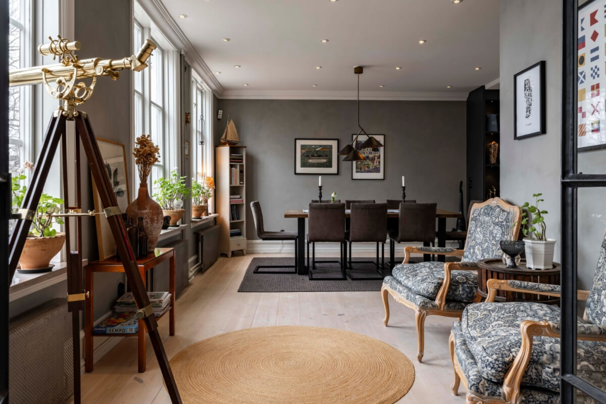 A Renovated 19th-Century Villa on Gotland 9 open plan living space dining table