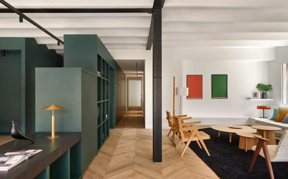 A Modern Barcelona Apartment with a Pink Bathroom 2 open-plan modern barcelona apartment