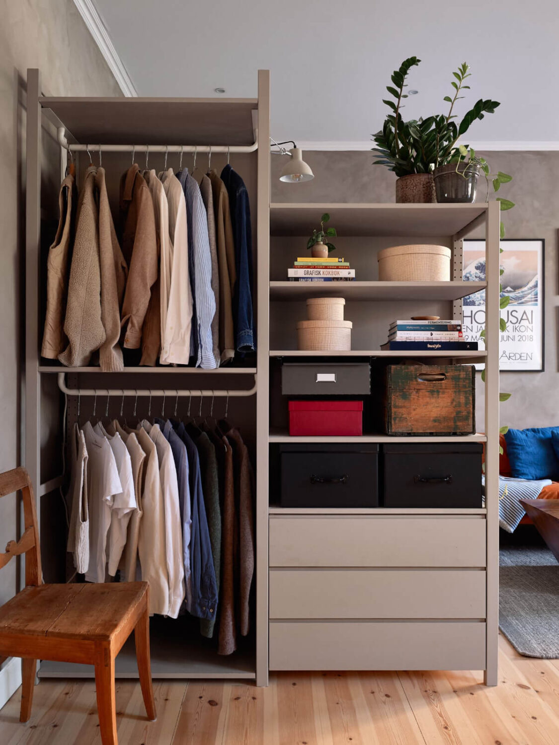 Best of 2025: Studio & Loft Apartments 23 open wardrobes studio apartment