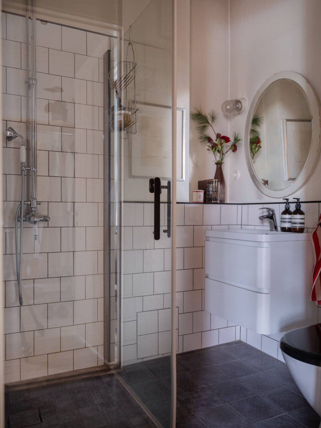 A Beautiful Turn-of-the-Century Family Home in Sweden 29 simple black and white bathroom