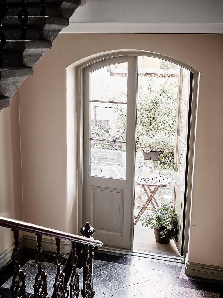 A Stylish Studio Apartment with Period Features and Large Windows 24 small balcony staircase
