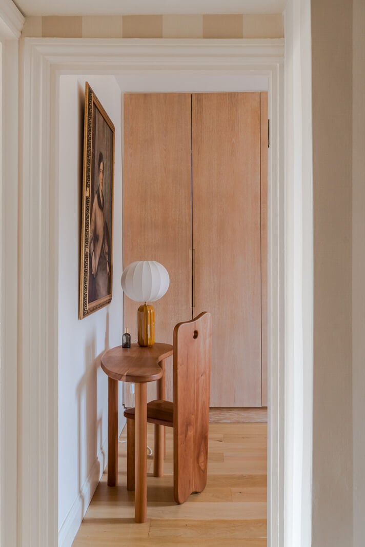 Cozy Contemporary Spaces in a Light-Filled Victorian Apartment 17 small desk curved lines bedroom