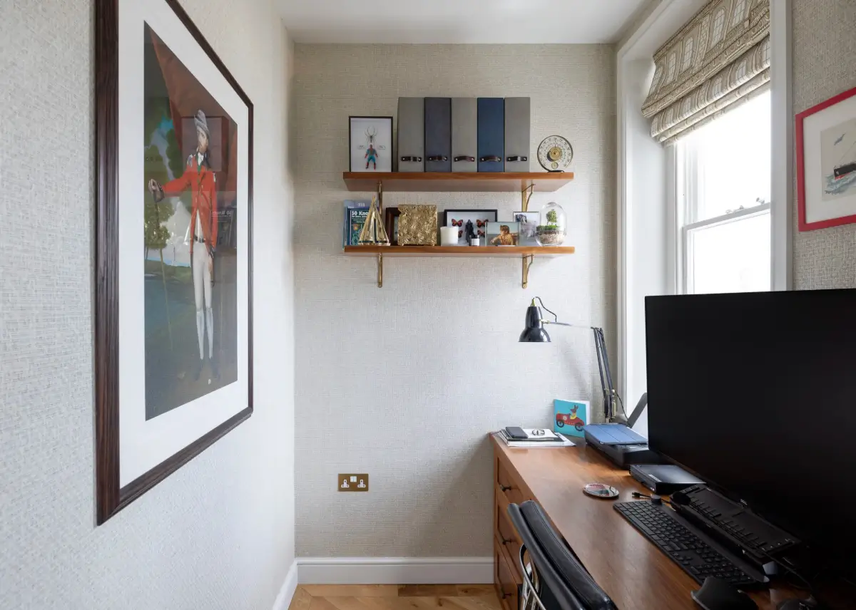 A Beautiful Duplex Apartment in a Notting Hill Townhouse 4 small home office