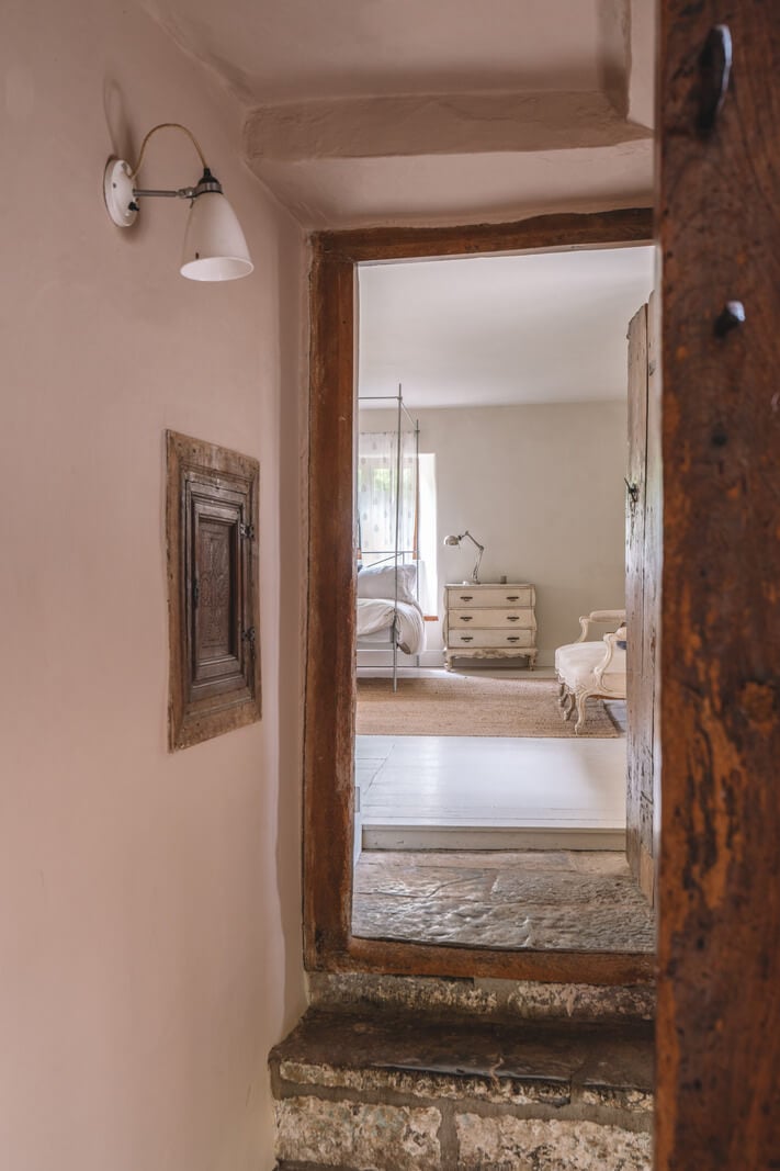 A Beautiful Renovated Country House in England 17 stairs to bedroom