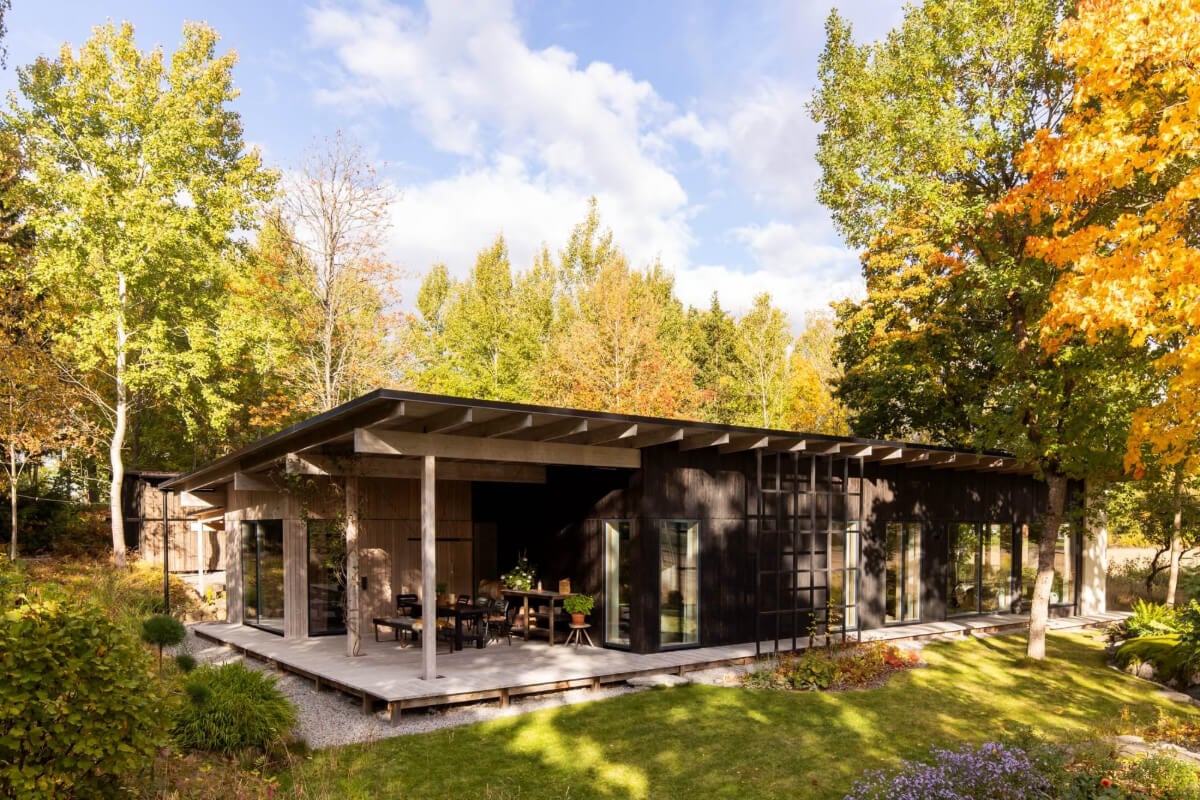 A Swedish Architectural Villa Surrounded by Nature 23 swedish house with covered terrace