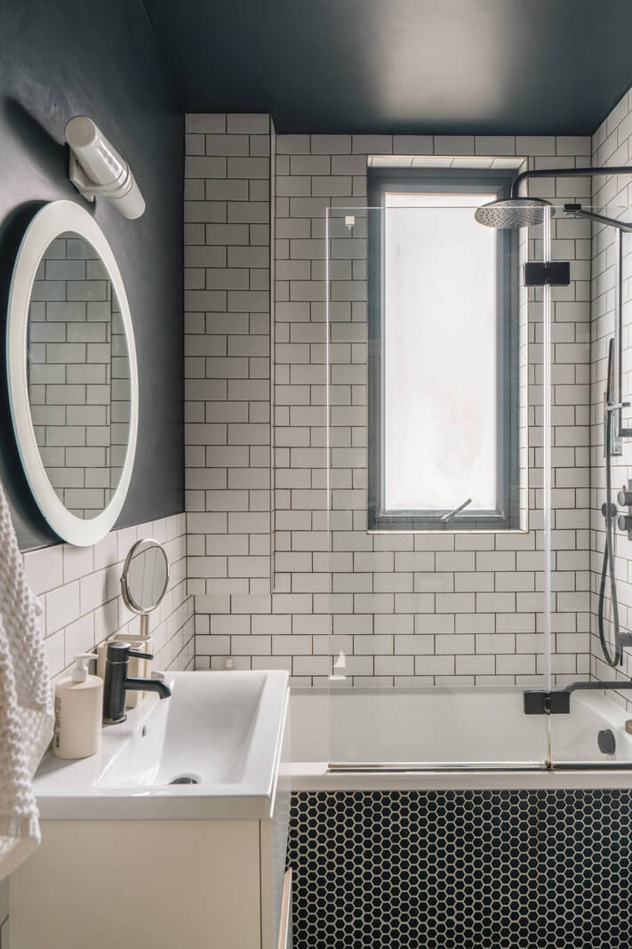 A Charming Light Edwardian House with a Tiny Garden 13 tiny bathroom with bath and painted ceiling